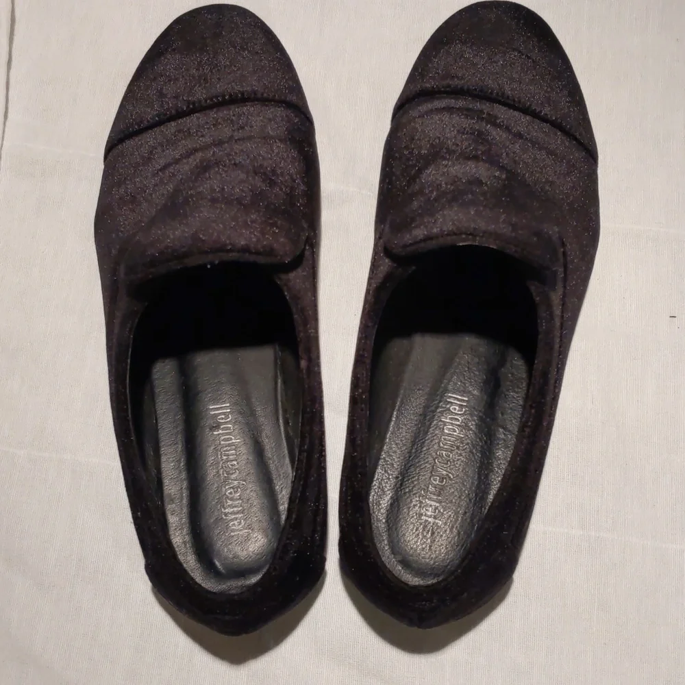 JEFFREY CAMPBELL black velvet loafers! 8.5 🖤 - Picture 9 of 10